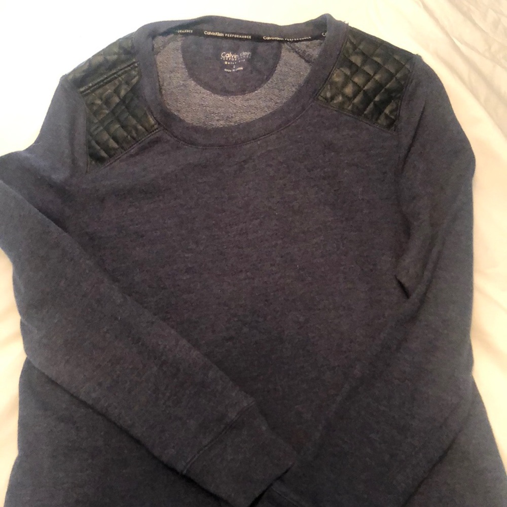 Calvin Klein sweatshirt